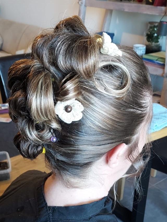 chignon  pour pièce de théâtre